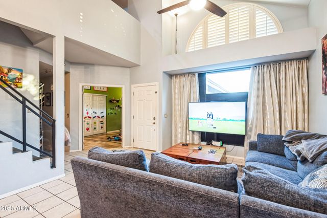 4284 W Park Avenue, Chandler, AZ 85226