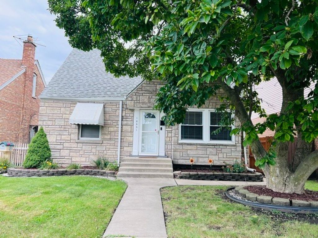 10551 S Kedzie Avenue, Chicago, IL 60655 — photo 2