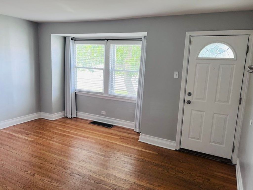 10551 S Kedzie Avenue, Chicago, IL 60655 — photo 5