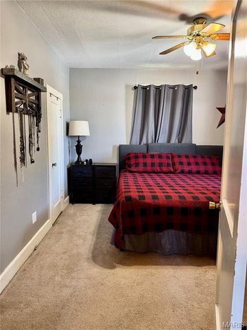 6015 State Route 4, Mascoutah, IL 62258
