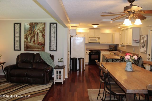 2934 Red Banks Road, Byhalia, MS 38611