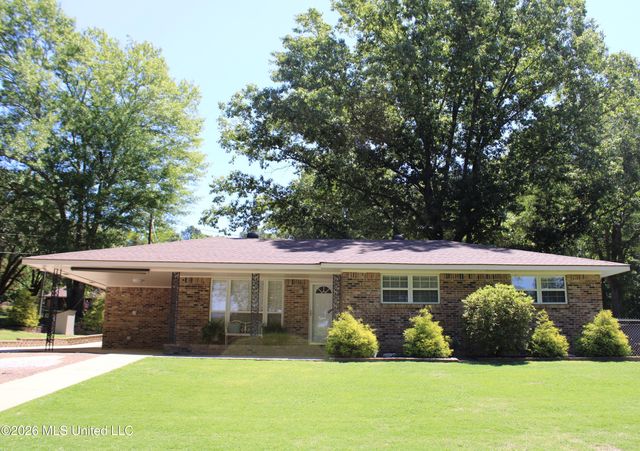 2934 Red Banks Road, Byhalia, MS 38611