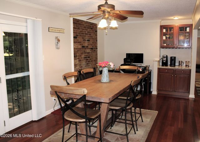 2934 Red Banks Road, Byhalia, MS 38611