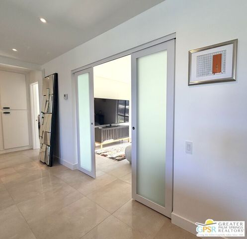 2964 E Orella Circle, Palm Springs, CA 92264