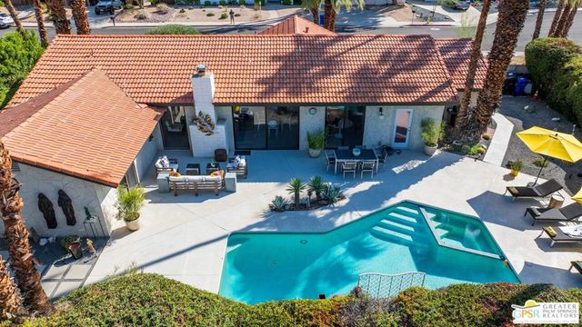2964 E Orella Circle, Palm Springs, CA 92264