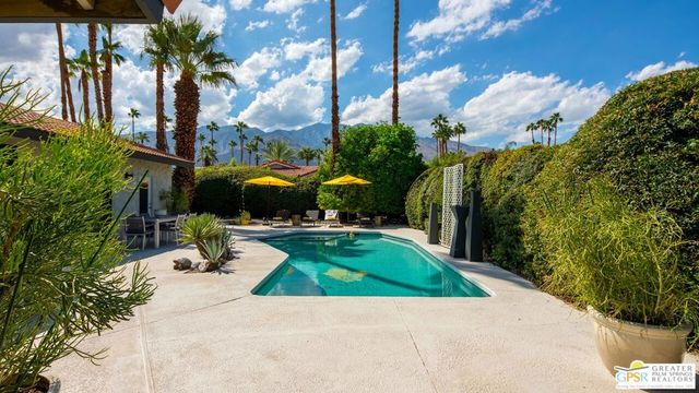2964 E Orella Circle, Palm Springs, CA 92264