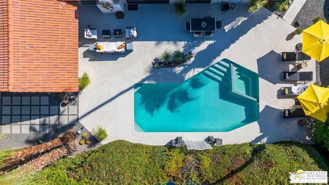 2964 E Orella Circle, Palm Springs, CA 92264