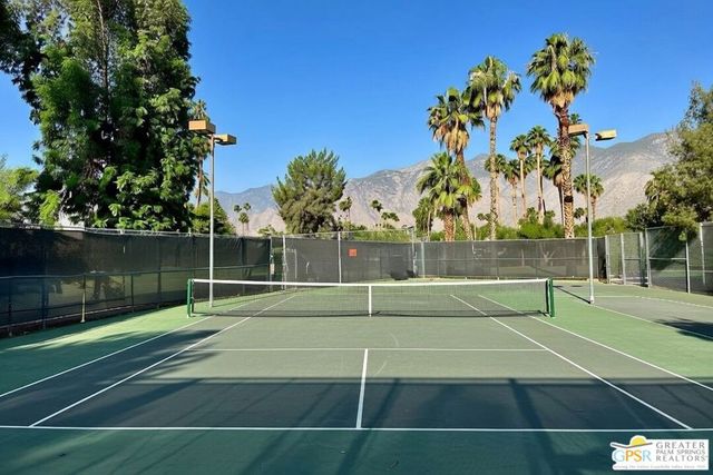 2964 E Orella Circle, Palm Springs, CA 92264