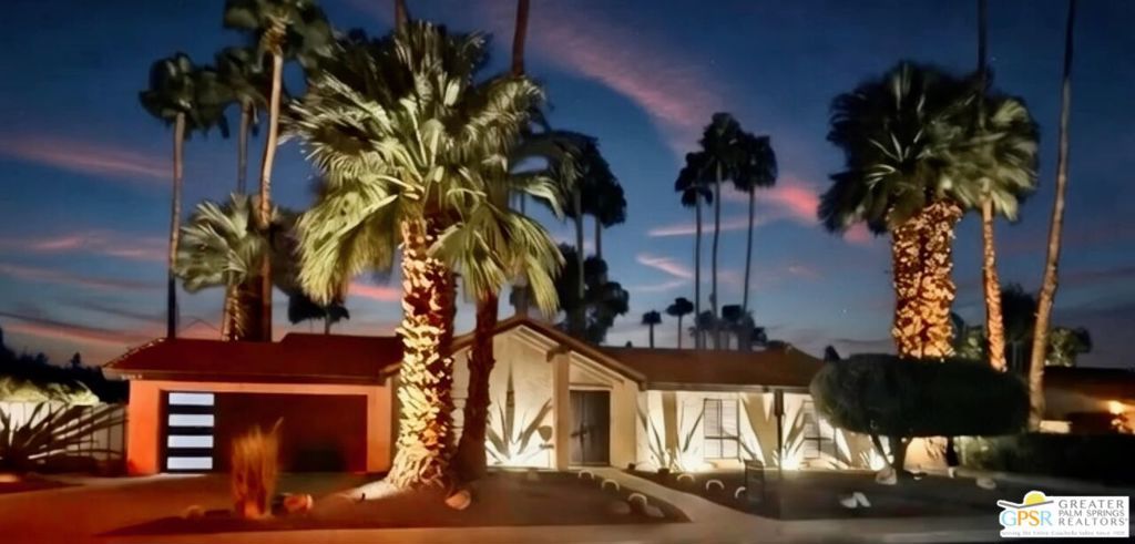 2964 E Orella Circle, Palm Springs, CA 92264