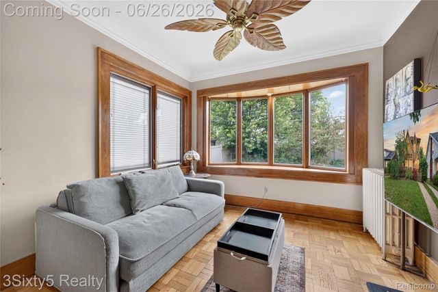2920 Riverside Drive, Trenton, MI 48183