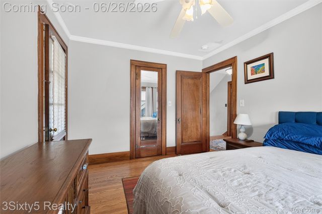 2920 Riverside Drive, Trenton, MI 48183