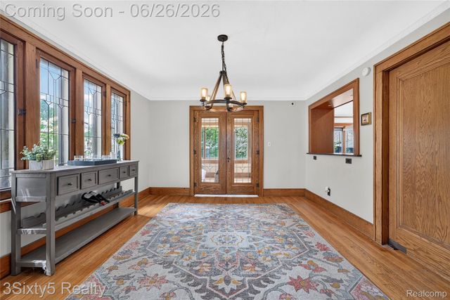2920 Riverside Drive, Trenton, MI 48183