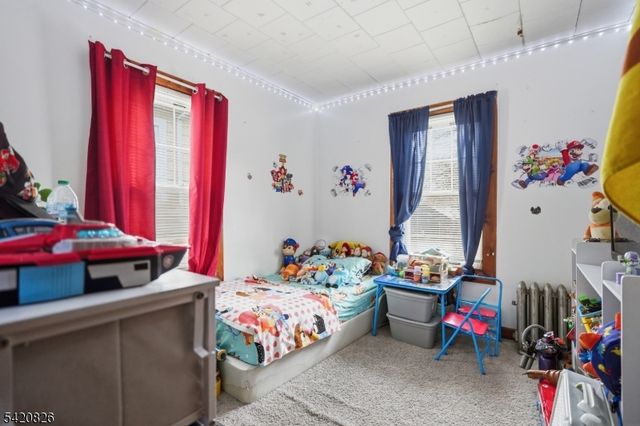 923 Kilsyth Rd, Elizabeth City, NJ 07208