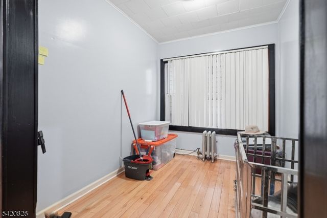 923 Kilsyth Rd, Elizabeth City, NJ 07208