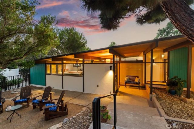 2215 W 34th Street, San Pedro, CA 90732
