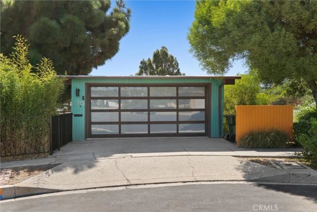 2215 W 34th Street, San Pedro, CA 90732
