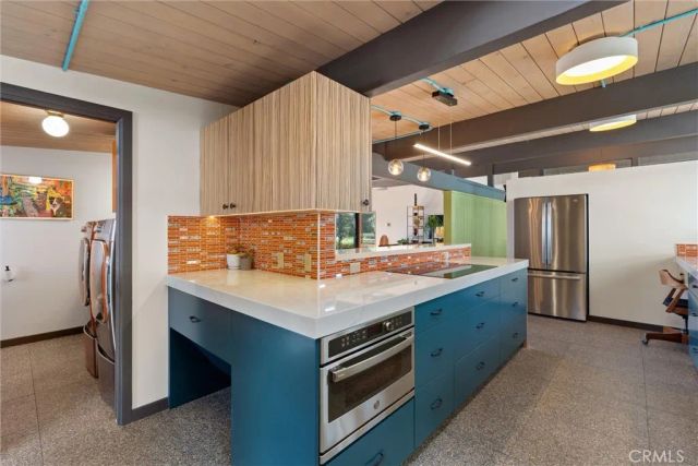 2215 W 34th Street, San Pedro, CA 90732