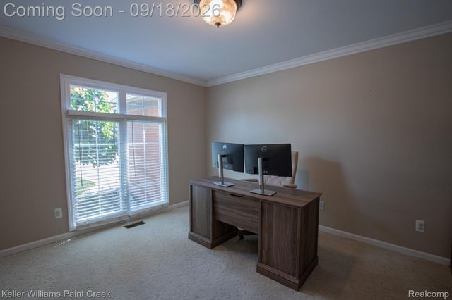 48583 Village Drive, Macomb Township, MI 48044