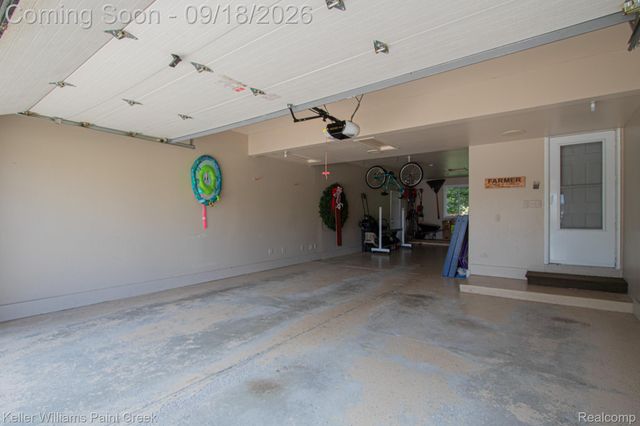 48583 Village Drive, Macomb Township, MI 48044