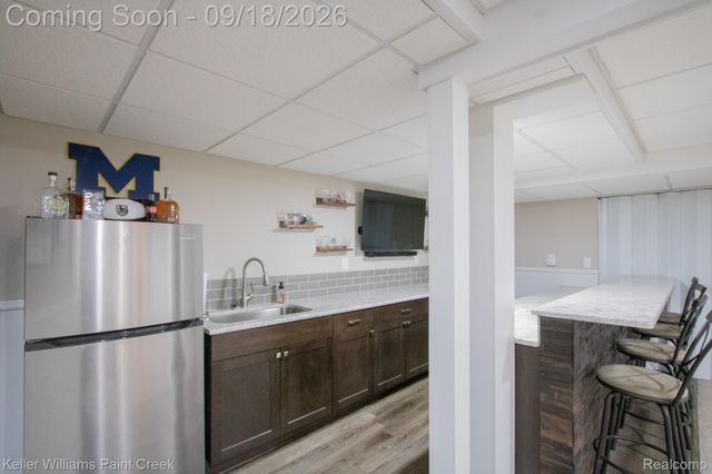 48583 Village Drive, Macomb Township, MI 48044