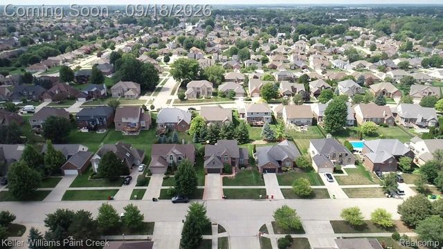 48583 Village Drive, Macomb Township, MI 48044