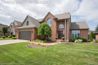 48583 Village Drive, Macomb Township, MI 48044
