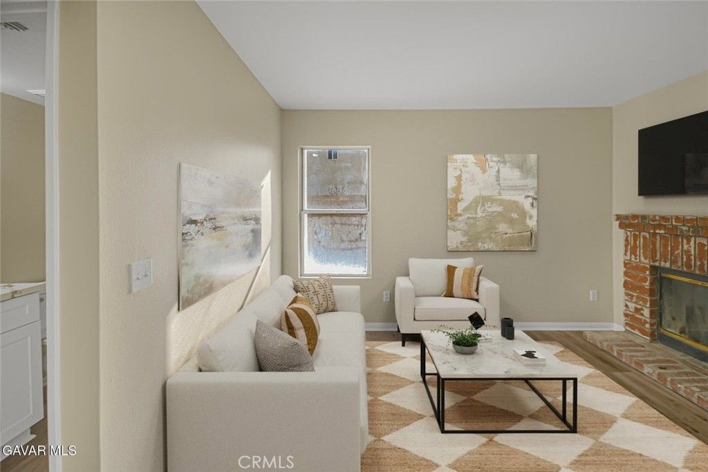 Image 14 of property listing at 2812 Minford, Lancaster, CA 93536