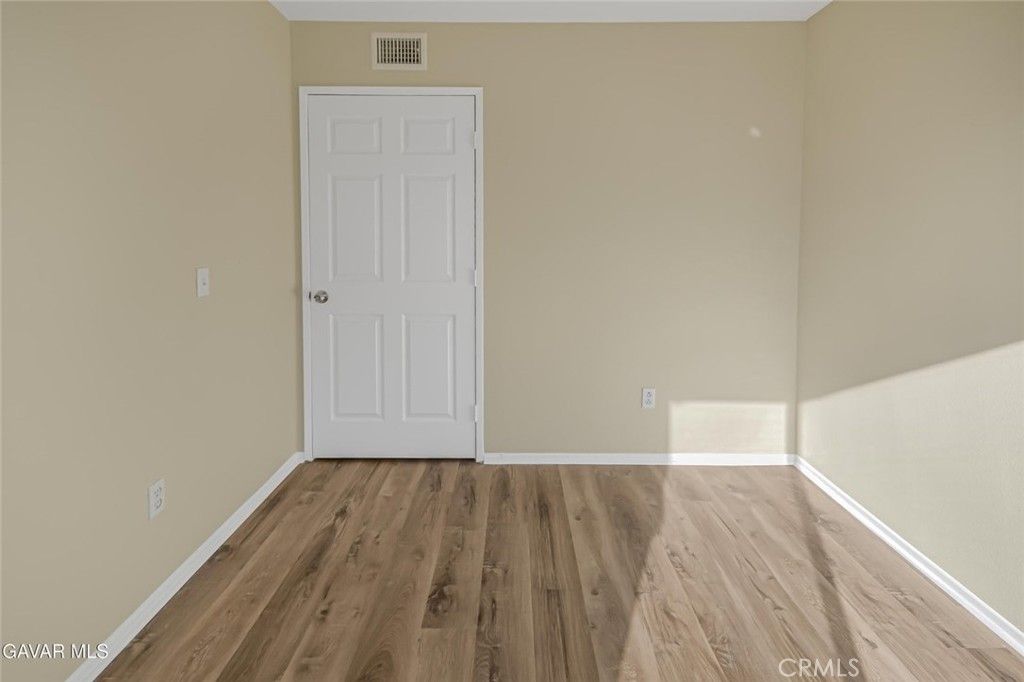 Image 19 of property listing at 2812 Minford, Lancaster, CA 93536