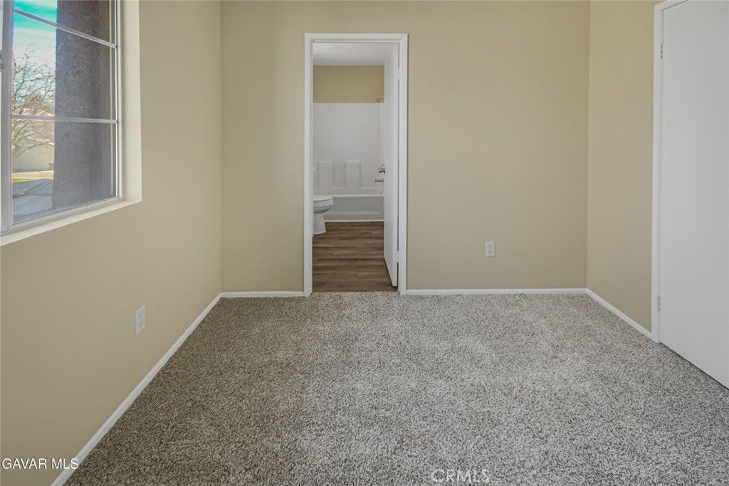 Image 25 of property listing at 2812 Minford, Lancaster, CA 93536