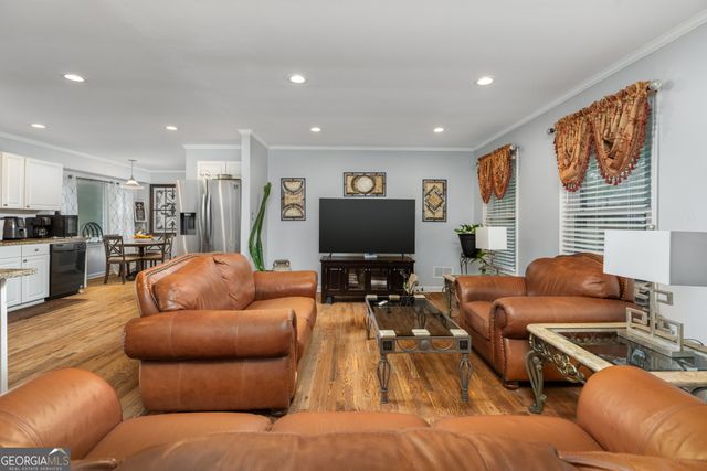 1422 Forest Hill Road, Macon, GA 31210