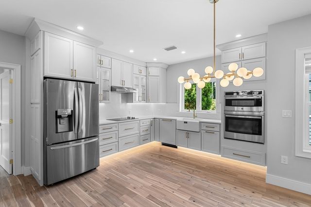 30 Pitman Rd 2, Swampscott, MA 01907