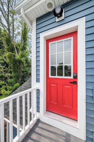 30 Pitman Rd 2, Swampscott, MA 01907