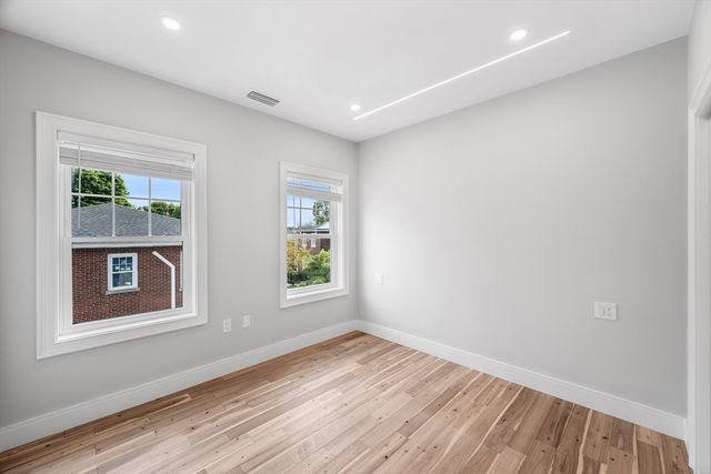 30 Pitman Rd 2, Swampscott, MA 01907