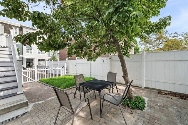 30 Pitman Rd 2, Swampscott, MA 01907
