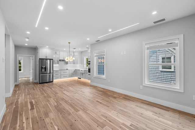 30 Pitman Rd 2, Swampscott, MA 01907
