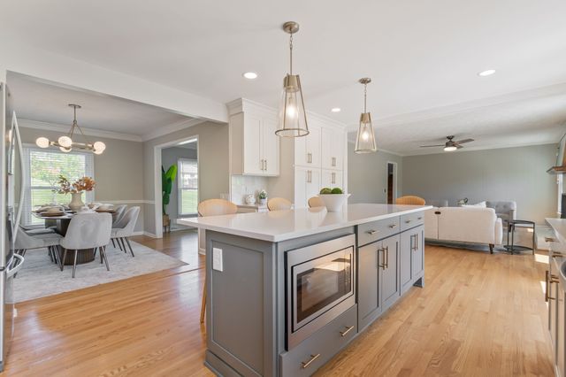 5728 Cloverland Pl, Brentwood, TN 37027