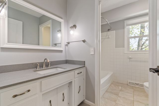 5728 Cloverland Pl, Brentwood, TN 37027