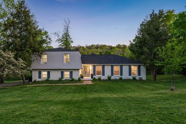 5728 Cloverland Pl, Brentwood, TN 37027