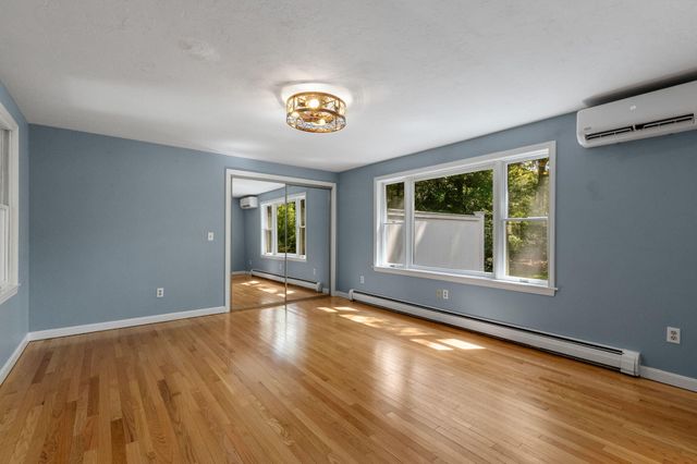 2 Fairway Circle, Sandwich, MA 02563