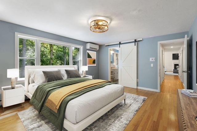 2 Fairway Circle, Sandwich, MA 02563