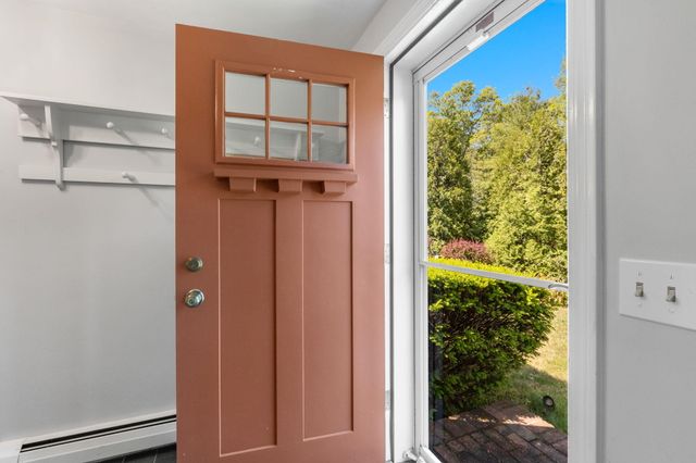 2 Fairway Circle, Sandwich, MA 02563