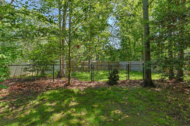 2 Fairway Circle, Sandwich, MA 02563