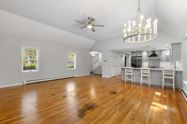 2 Fairway Circle, Sandwich, MA 02563