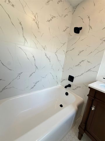 1848 Portsmouth Street 3, Houston, TX 77098