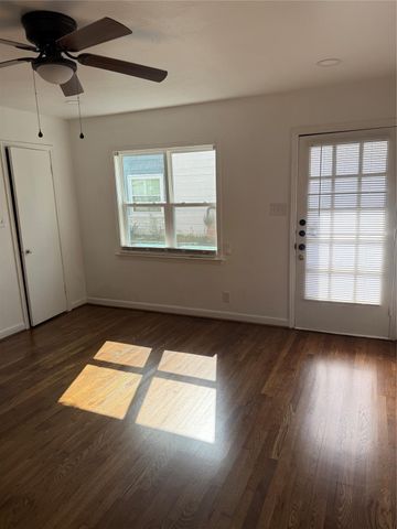 1848 Portsmouth Street 3, Houston, TX 77098