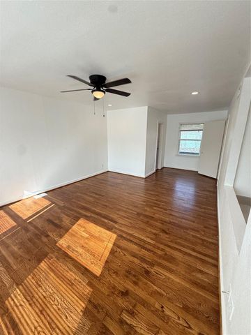 1848 Portsmouth Street 3, Houston, TX 77098