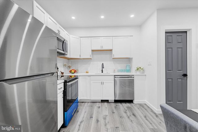 3315 LYNDALE AVE, Baltimore, MD 21213