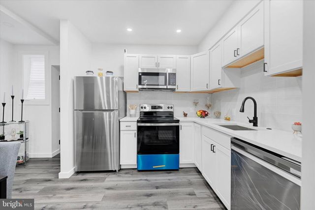 3315 LYNDALE AVE, Baltimore, MD 21213