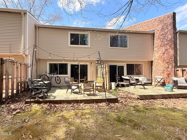 220 Elizabeth Street Apt A15, Chapel Hill, NC 27514