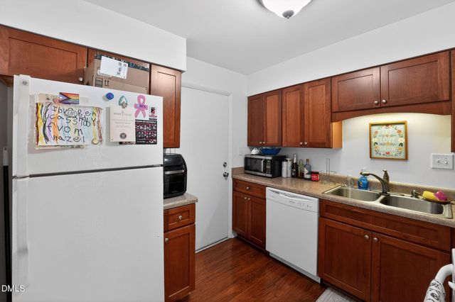 220 Elizabeth Street Apt A15, Chapel Hill, NC 27514